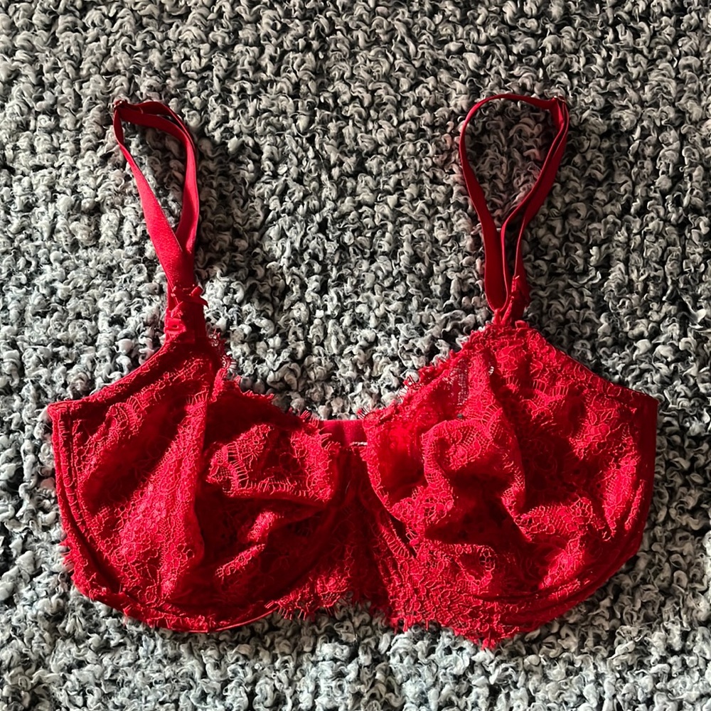 Victorias Secret Unlined Push Up Bra